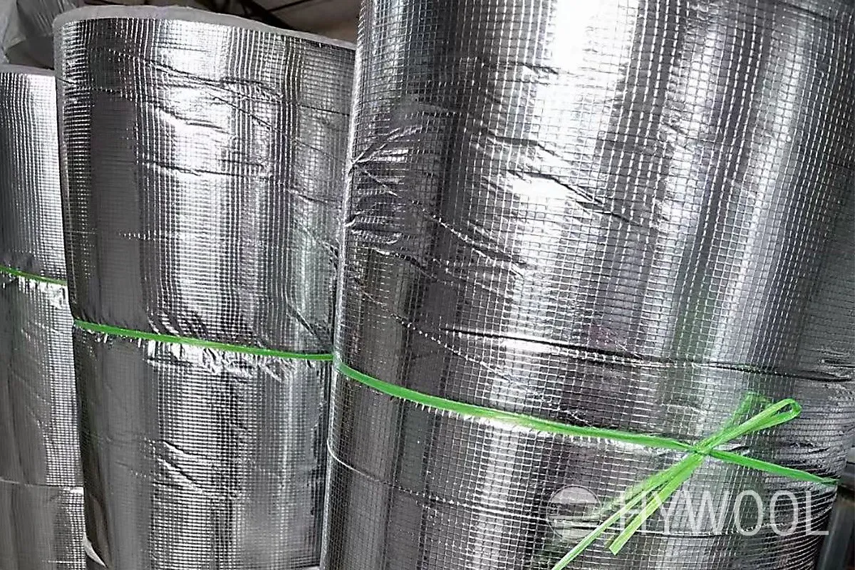 ceramic fiber blanket covered with aluminum foil made in China ceramic fiber blanket covered with aluminum foil made in China